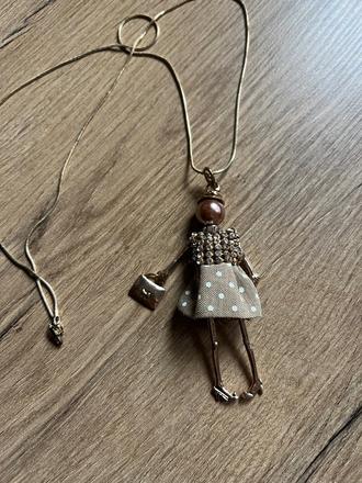 Baletka náhrdelník,