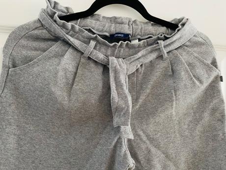 Dievčenské nohavice, 158