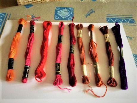 Bavlnky / moulinky na vyšívanie, 