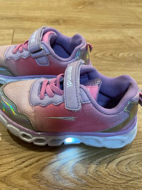 Blikajúce tenisky, sprandi,27