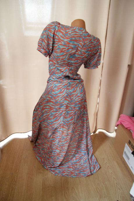 Maxi šaty s rozparkom xs, xs