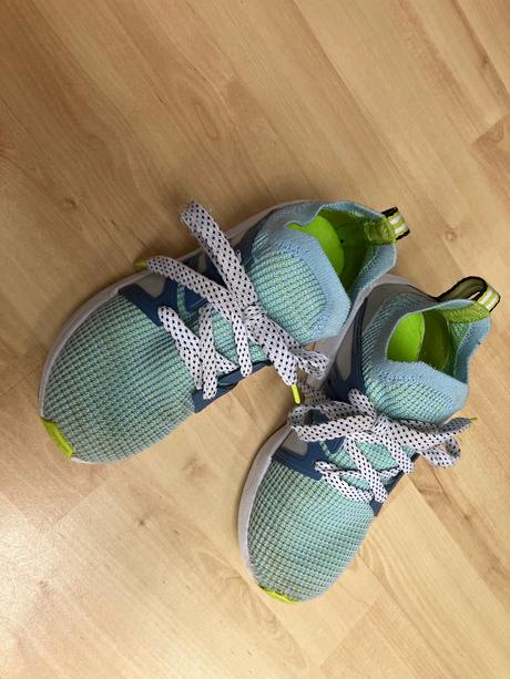 Jarne tenisky, reserved,32