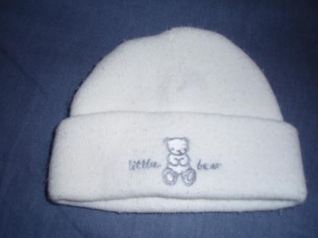 Biela teplučká čiapočka s mackom, baby,68