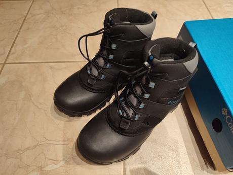 Snehule columbia, columbia,38