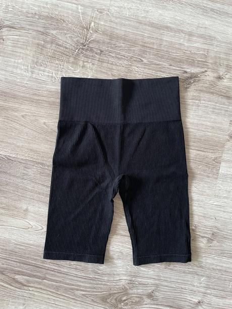 Rebrované šortky, sinsay,s