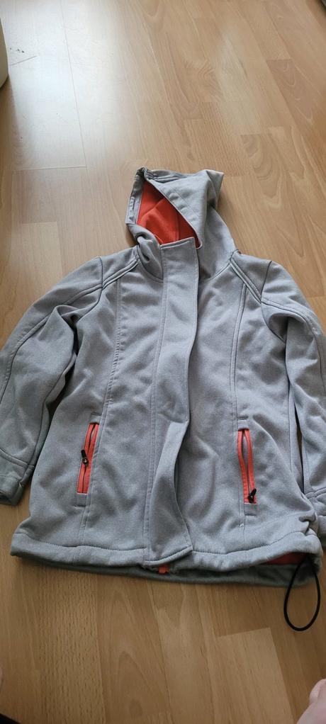 Dievcenska bunda, crivit,122