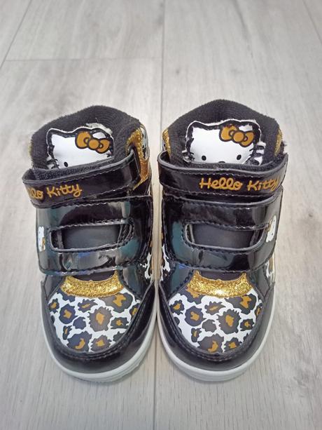 Topánocky hello kitty č.24, 24