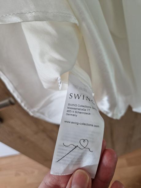 Biele šaty šifónové so saténovou podšívkou swing, 36