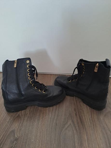 Topanky originál, tommy hilfiger,40