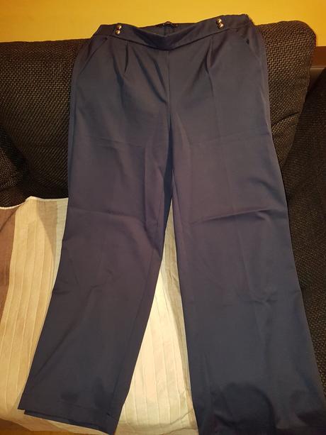 Modre nohavice so sirokymi sarami, mohito,36