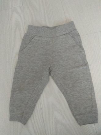 Šedé tepláky s poštovným, lupilu,74