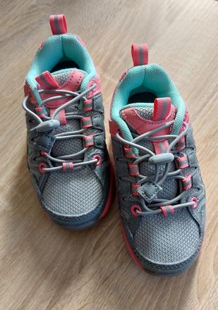 Trekingové tenisky, 25