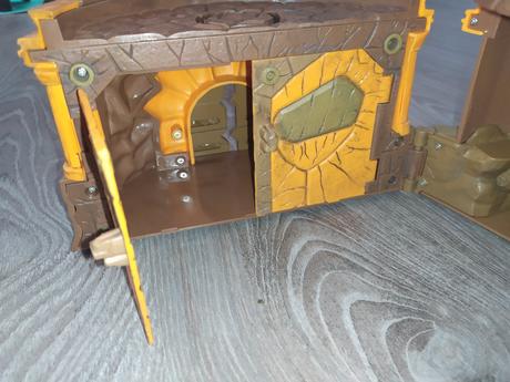 Gormiti playset skala, 