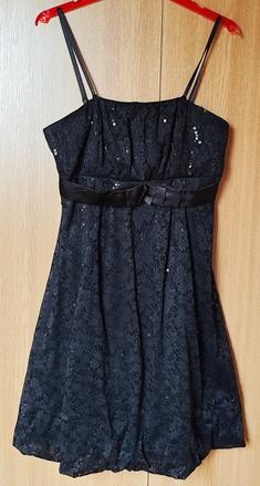 Čierne šaty s flitrami, 40