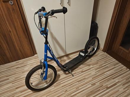 Kolobežka worker city 16" - čierno-modrá, 