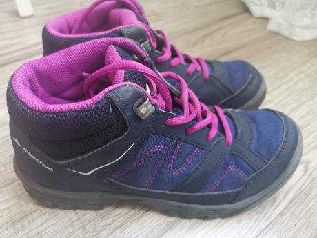 Turistické tenisky, 34