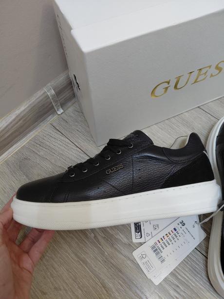 Guess topanky, guess,39