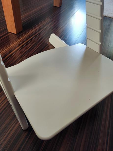 Rastúca / nastaviteľná stolička jitro,