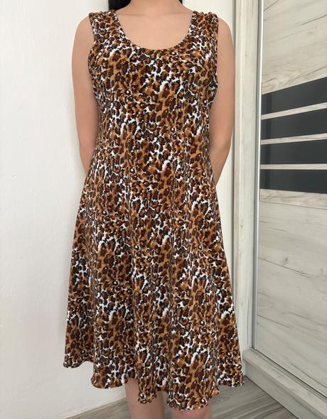 Šaty amisu, amisu,l