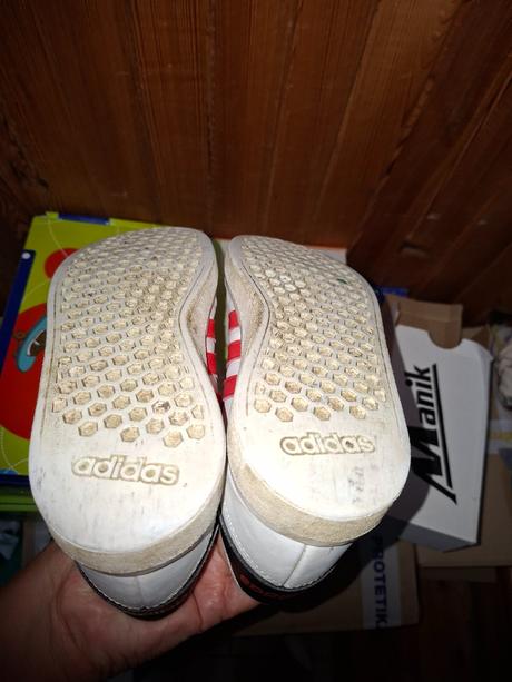 Botasky, adidas,37