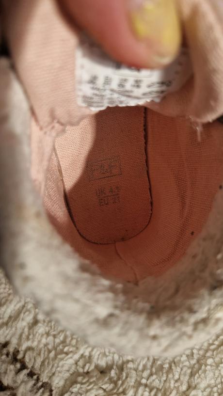 Holografické čižmičky, f&f,21