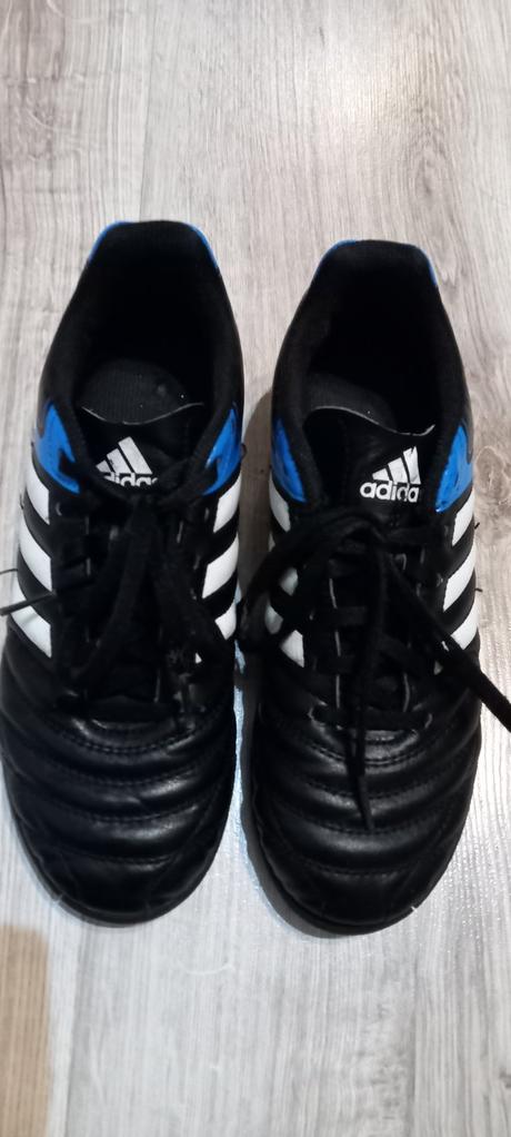 Turfy, adidas,37