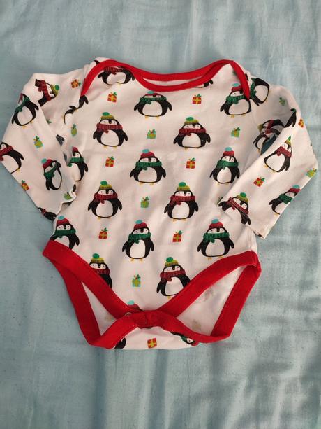 2x vianočné body f&f 6-9 mes, 74