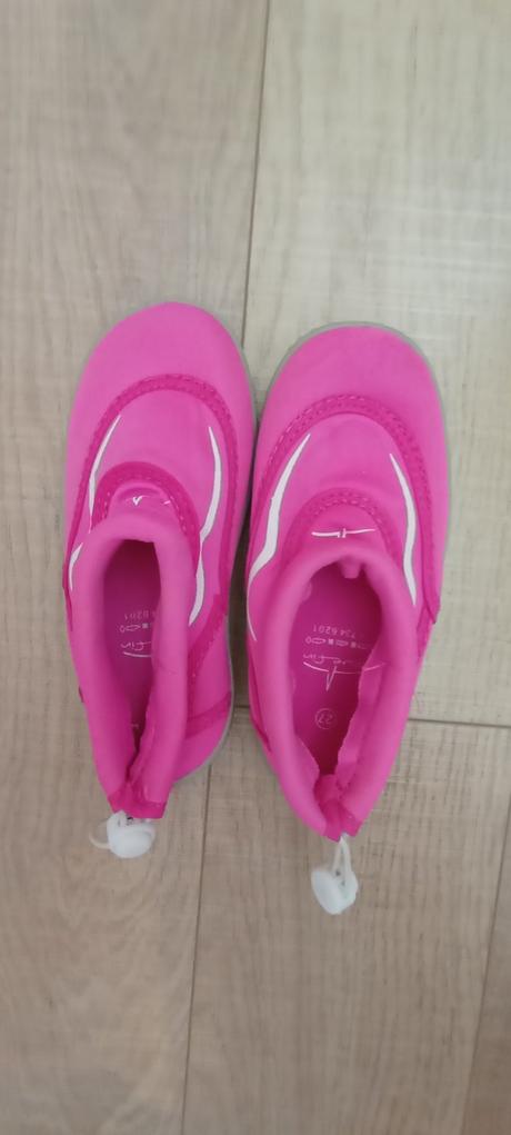 Topánky do vody, 27