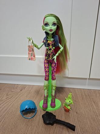 Monster high venus,