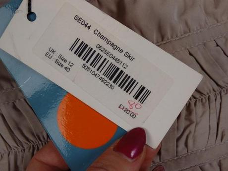 Karen millen luxusná štýlová sukňa, 40