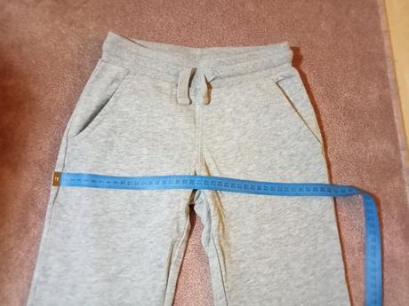 Pekné teplé tepláčiky, pepperts,140