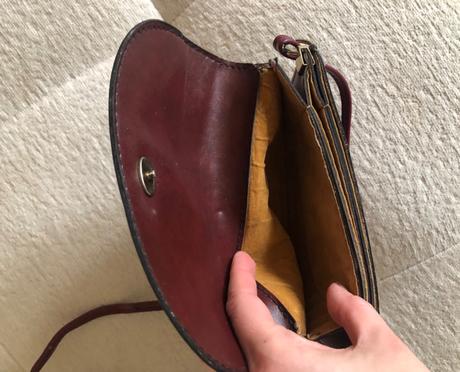 Bordová malá vintage kabelka,