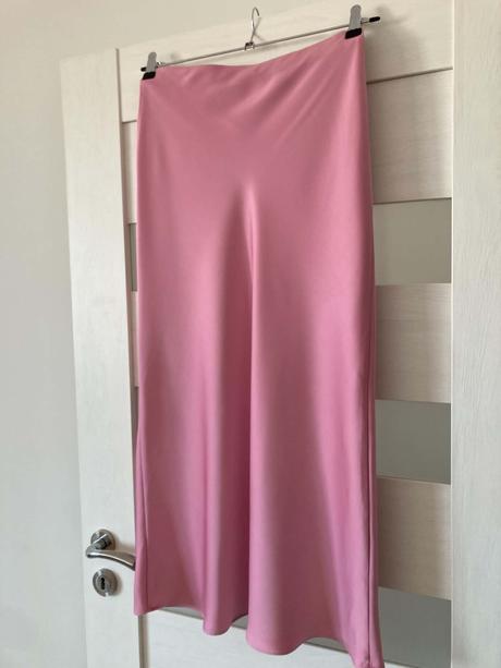Sukňička zara, xs -sedí aj na s,  saténová, zara,s
