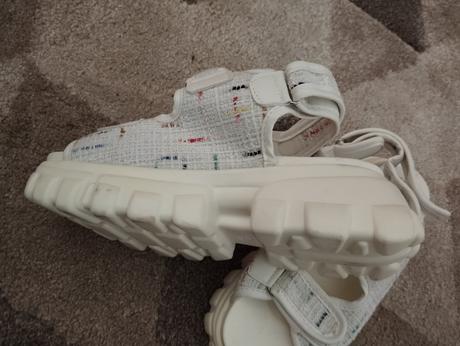 Dámske sandále, 39