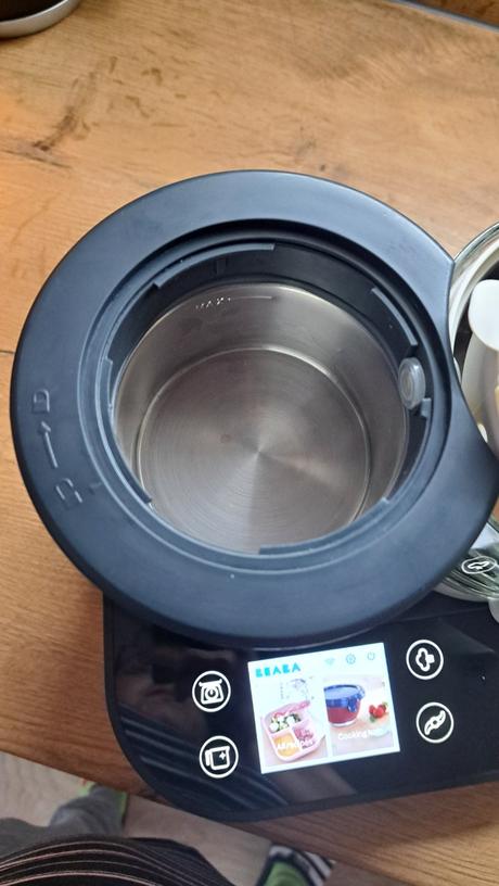 Parny hrniec, béaba