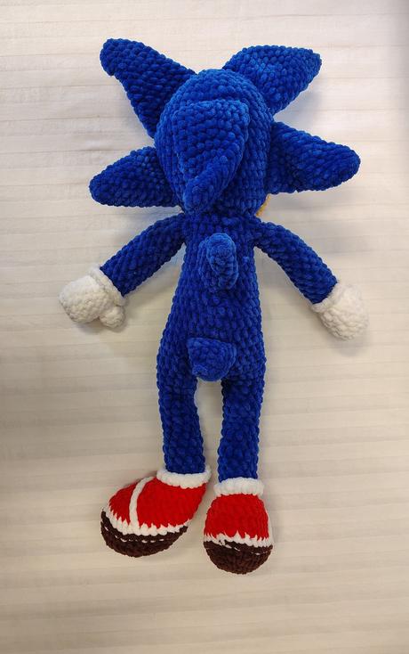 Zánovný veľký háčkovaný sonic, 54 cm, 
