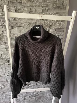 Zara v.s, zara,s