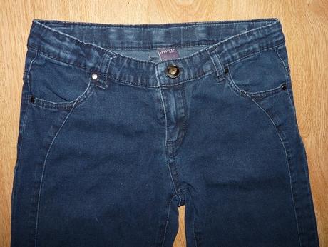 Tmavomodré rifle, reserved,158