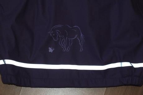 Nepremokava vetrovka, 110