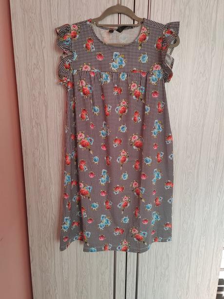 Šaty s kvetinovým vzorom, bonprix,m