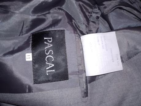 Ponúkam chlapčenský komplet - vesta+ sako, 152