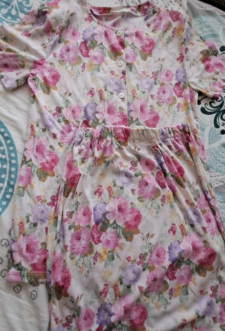 Letný kvietkovaný set - sukňa a tričko xl, 42