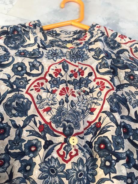 Hodvábna blúzka so stojačikom, m