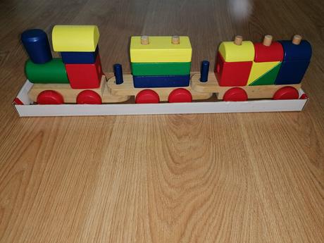 Drevený kocky vlak,
