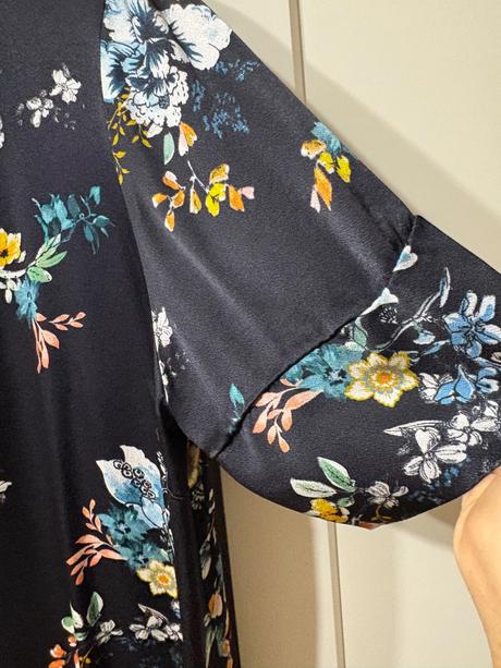 Minišaty phase eight veľ.44/46, 46