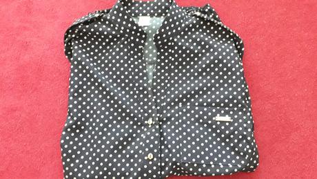 Tmavomodrá blúzka, m