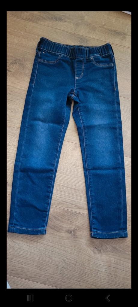 Tommy hilfiger rifle nové v.110, tommy hilfiger,110