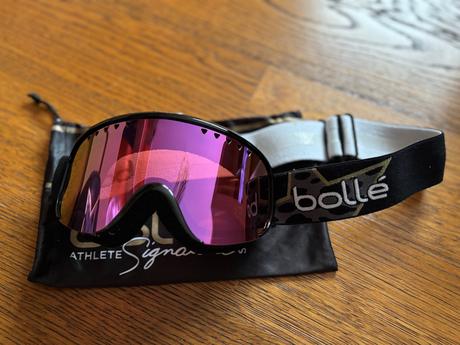 Lyžiarska prilba+ okuliare bollé, bolle,m
