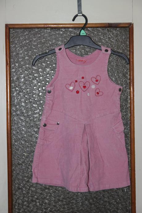 Manchestrove satocky, 98