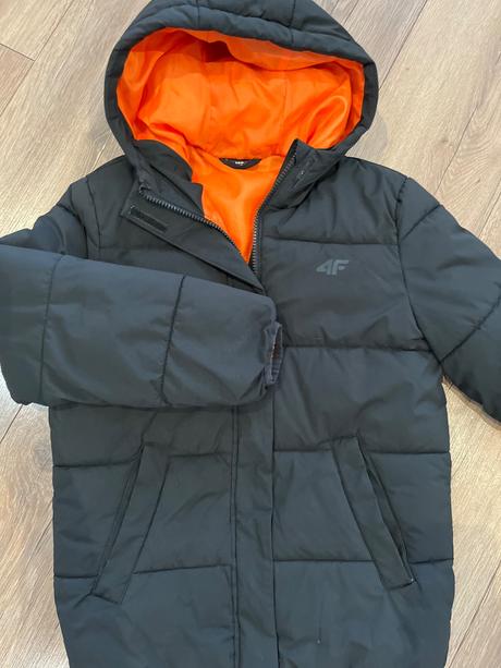 4f bunda pre chlapca, 146